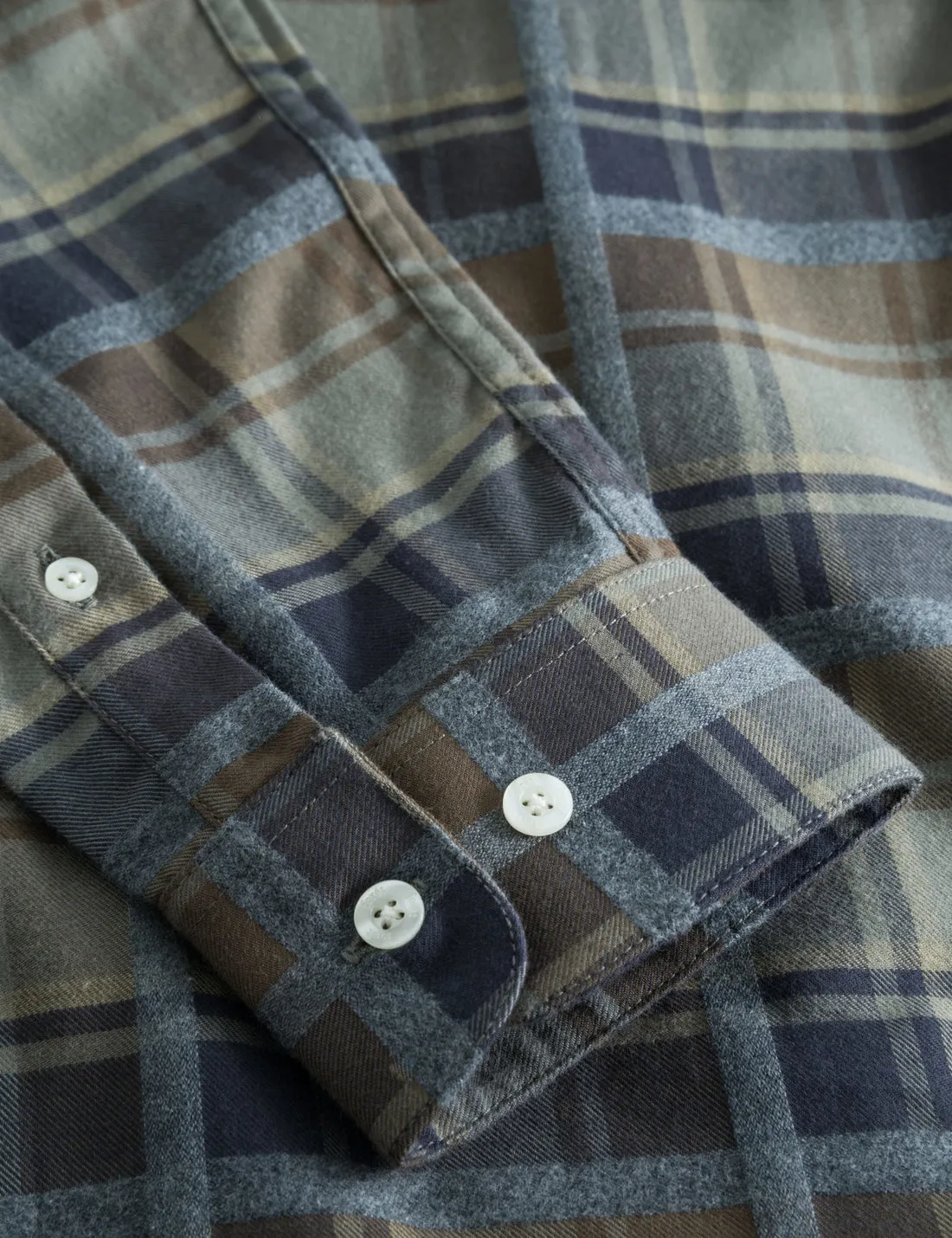 Island Shirt (Army)