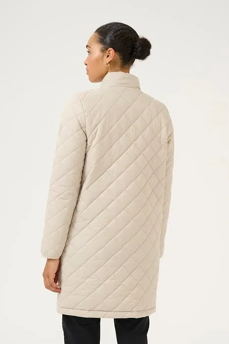 Kaffe Long Quilted Jacket || Feather Grey