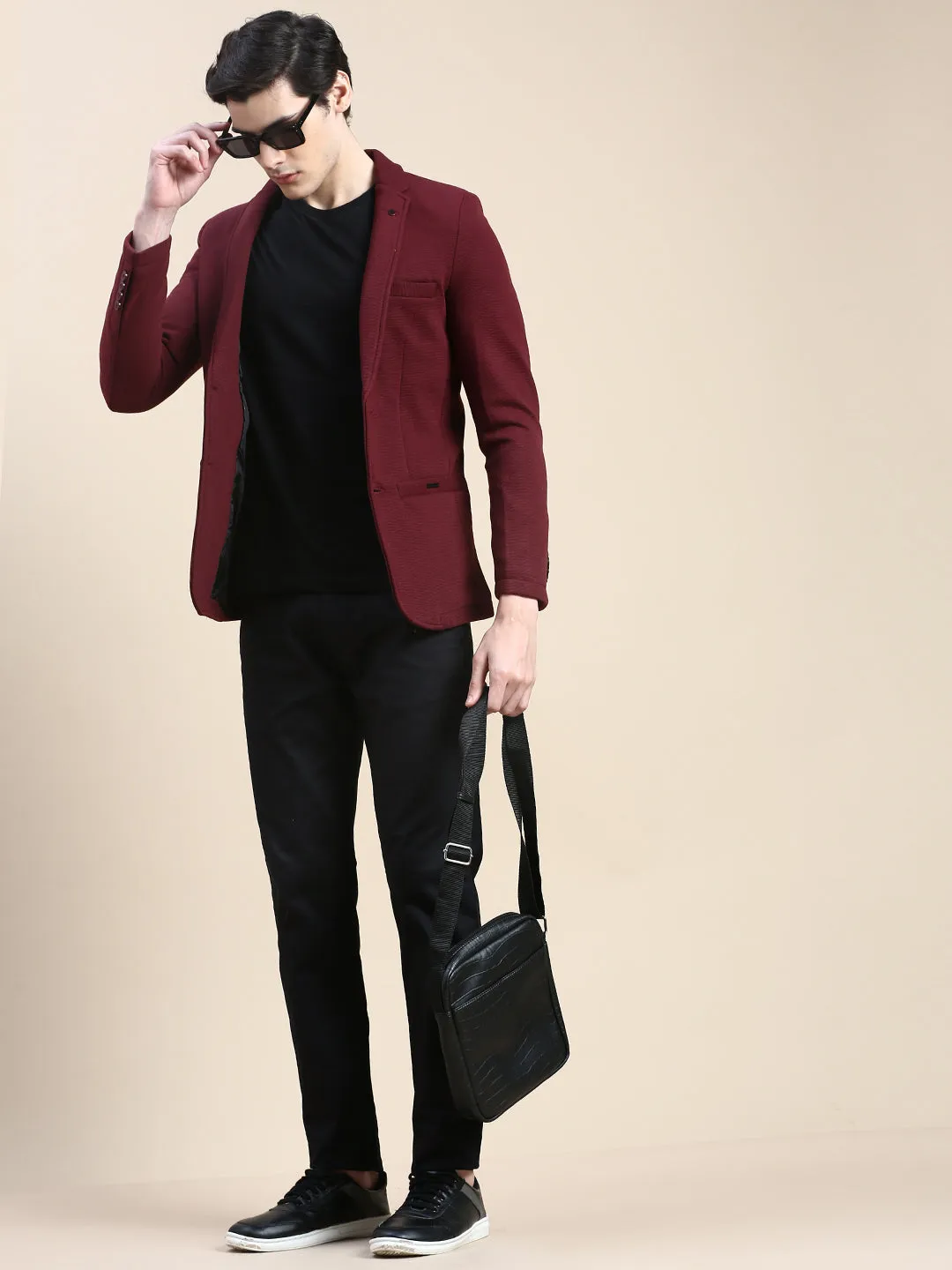 Men Red Notched Lapel Collar Slim-Fit Single Cotton Breasted Blazer