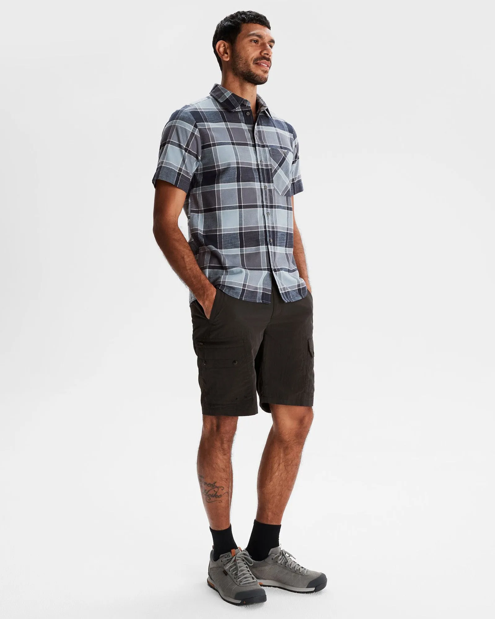 Men's Fyfe Short Sleeve Shirt - Mid Navy Plaid
